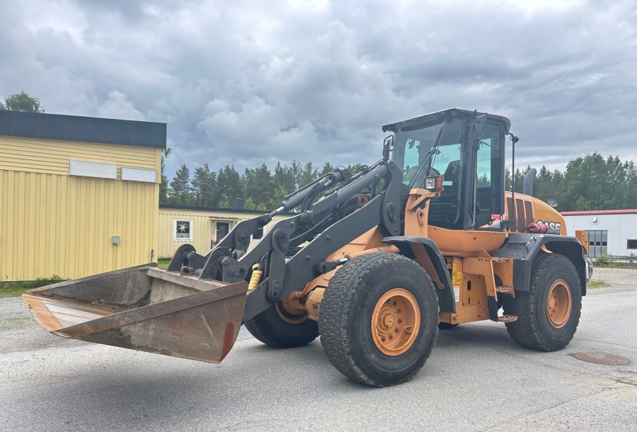 2011 Case 721F