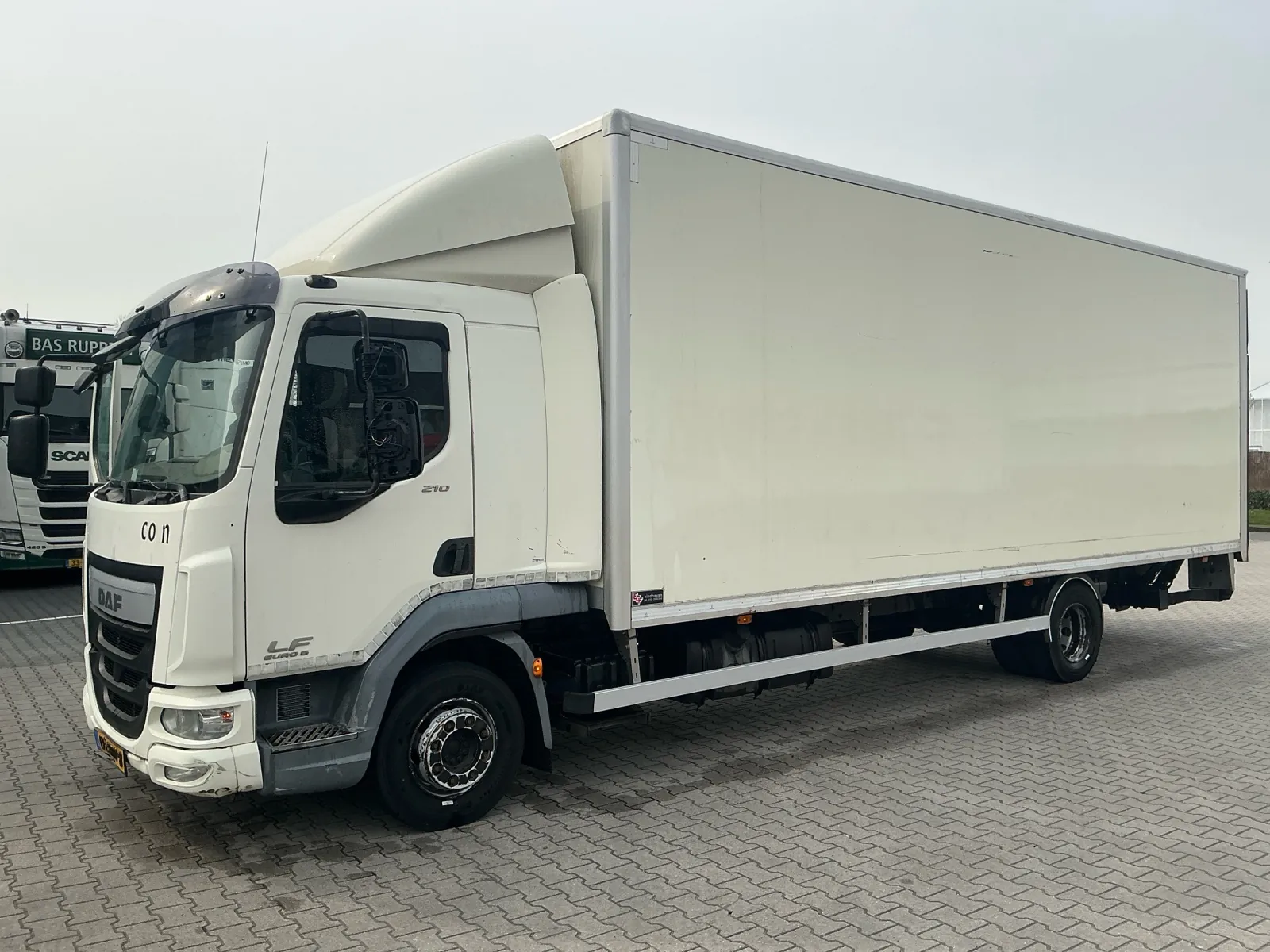 2014 DAF LF 210 FA