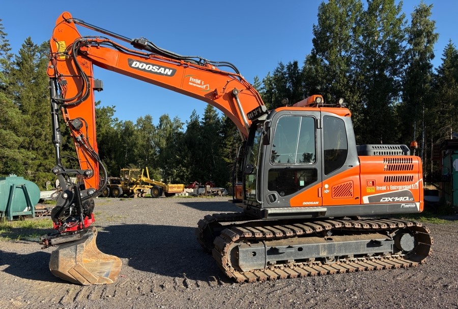2016 Doosan DX 140LC-5