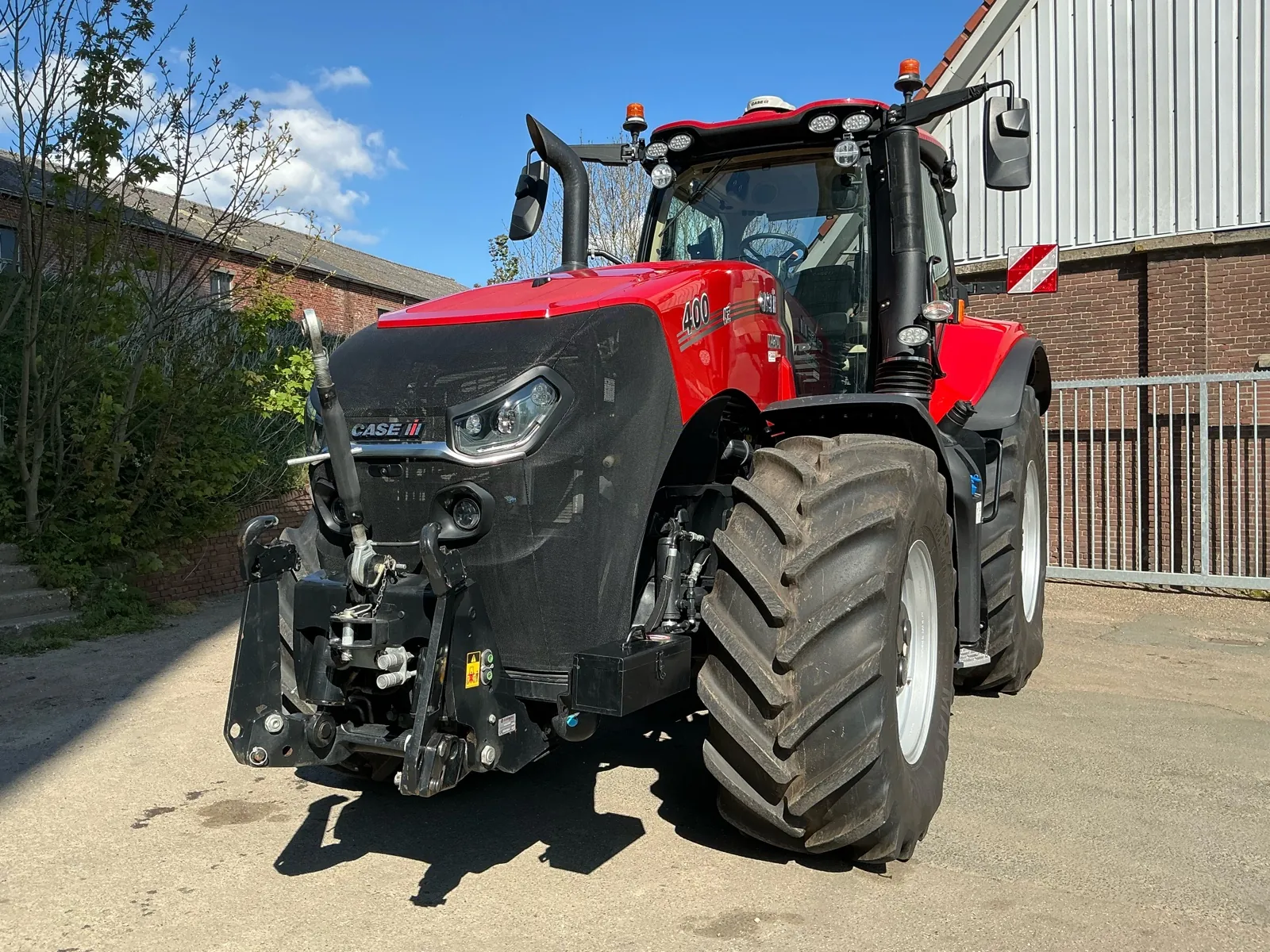 2023 Case IH Magnum 400 AFS