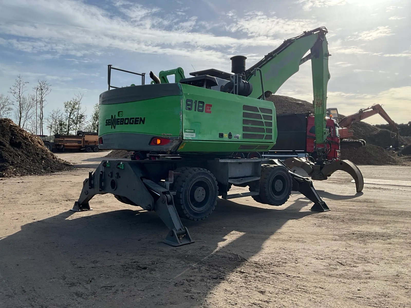 2015 Sennebogen 818