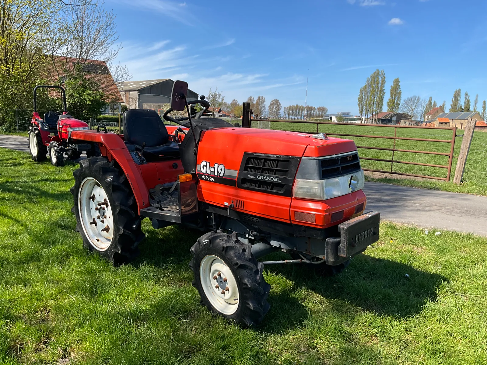 1992 Kubota Grandel GL19
