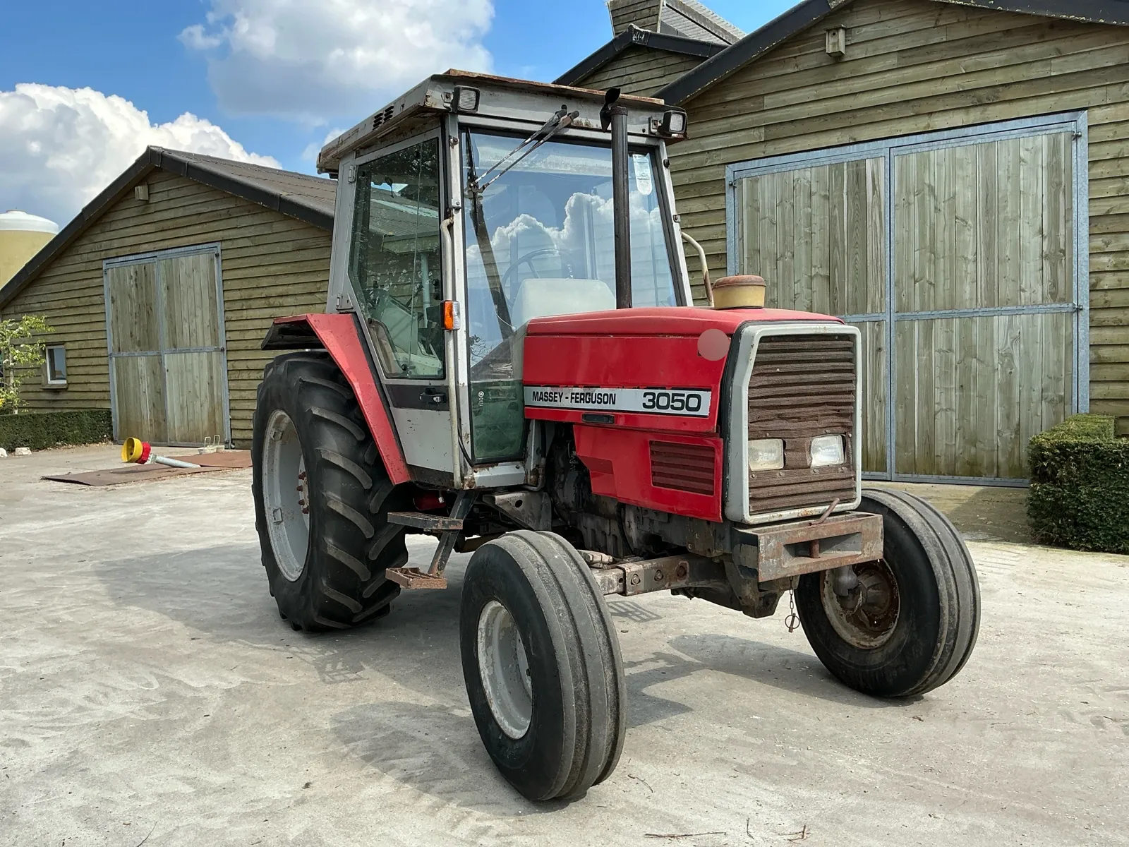 1990 Massey-Ferguson 3050