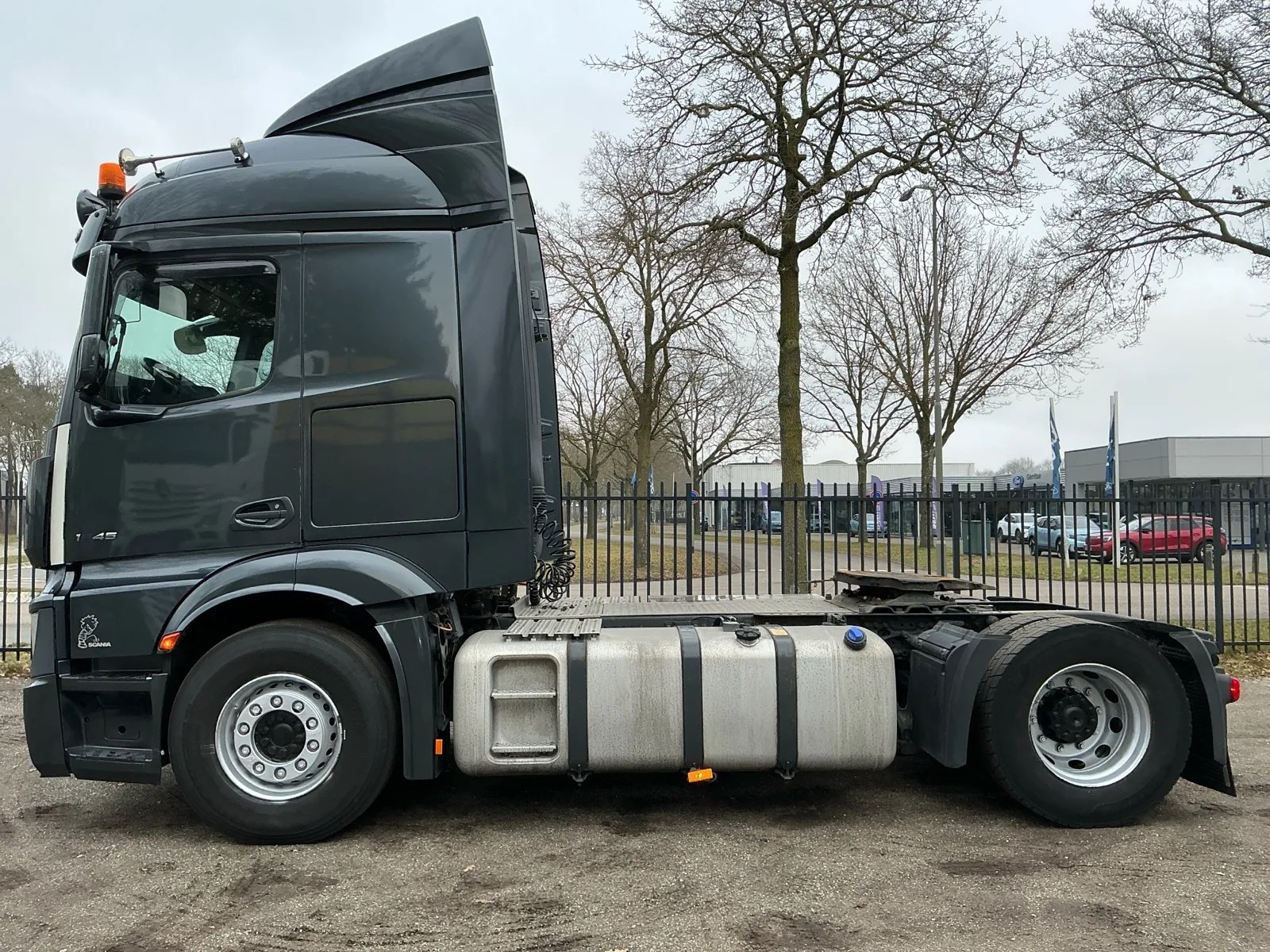 2019 Mercedes-Benz Actros 1945